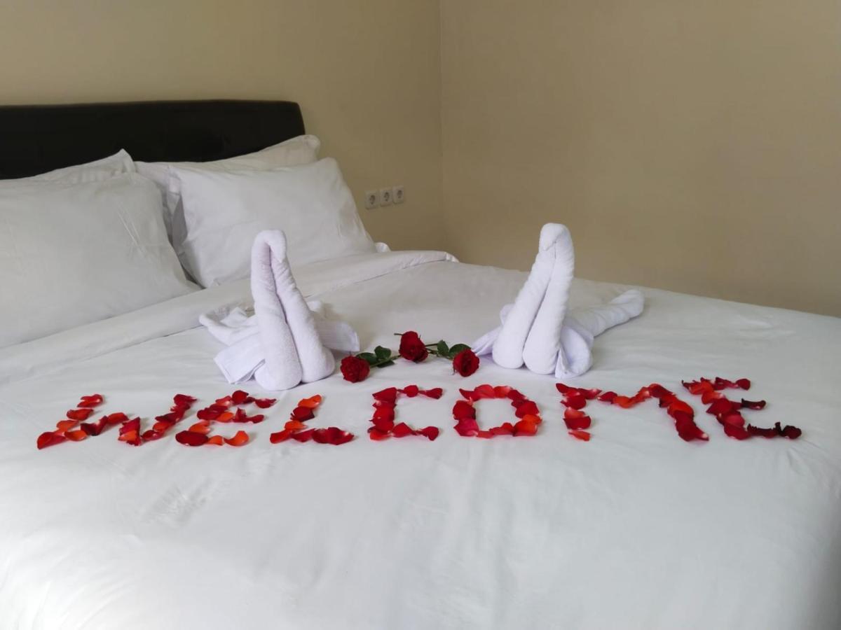 The Laviana Hotel Lovina Kültér fotó